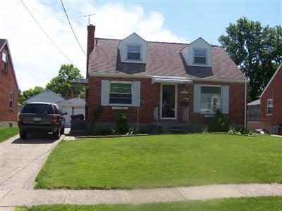 1703 Centerridge Ave, Cincinnati, OH 45231 photo 1
