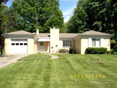 4132 Mclean Dr, Cincinnati, OH 45255 photo 1