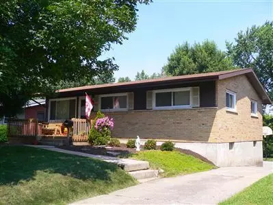 8265 Haskell Dr, Cincinnati, OH 45239 photo 1