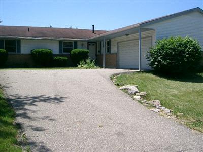 1175 Ironstone Dr, Forest Park, OH 45240 photo 1