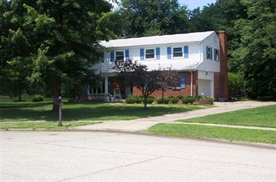 762 Picket Way, Cincinnati, OH 45245 photo 1