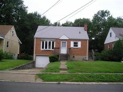 957 Edgetree Ln, Cincinnati, OH 45238 photo 1