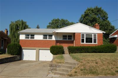 6849 Edmar Ct, Cincinnati, OH 45239 photo 1