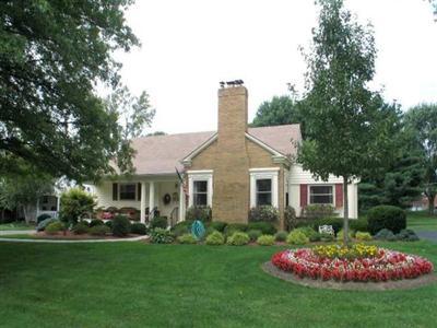 960 Springbrook Dr, Cincinnati, OH 45224 photo 1