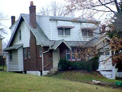 2920 Debreck Ave, Cincinnati, OH 45211 photo 1