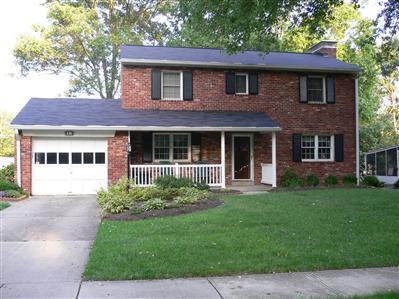 37 Handel Ln, Greenhills, OH 45218 photo 1