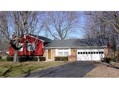 722 Hillview Dr, Cincinnati, OH 45245 photo 1