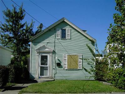 1611 Dewey Ave, Cincinnati, OH 45205 photo 1