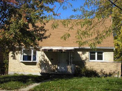 1677 Atson Ln, Cincinnati, OH 45205 photo 1