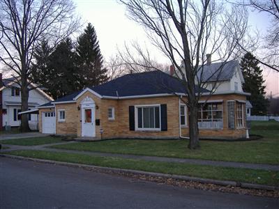 14 Maple St, Franklin, OH 45005 photo 1