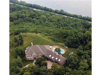 322 Bishopsbridge Dr, Cincinnati, OH 45255 photo 1