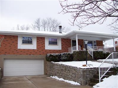 2831 Chardale Ct, Cincinnati, OH 45248 photo 1