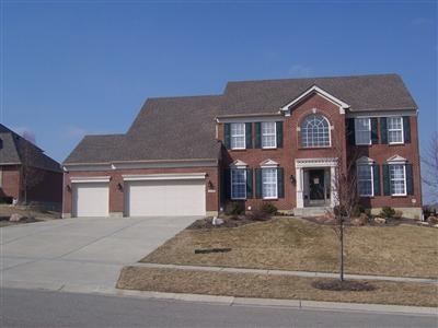 5582 Eagle Dance Dr, Hamilton, OH 45011 photo 2