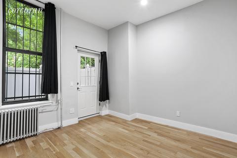 4236 Delryan Dr, Cincinnati, OH 45238 photo 5