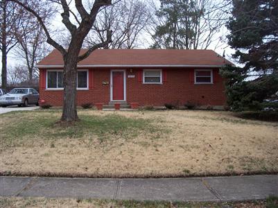 9273 Ranchill Dr, Cincinnati, OH 45231 photo 1