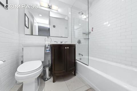 214 Woolper Ave, Cincinnati, OH 45220 photo 8
