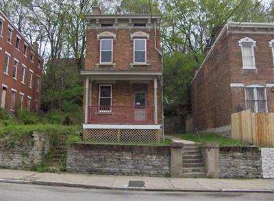 2248 Loth St, Cincinnati, OH 45219 photo 1