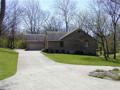 5701 Decker Rd, Franklin, OH 45005 photo 1