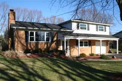 1464 Devils Backbone Rd, Cincinnati, OH 45233 photo 1