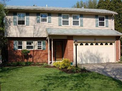 157 Junedale Dr, Greenhills, OH 45218 photo 1