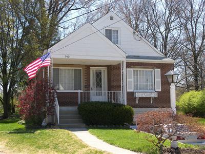940 Edgetree Ln, Cincinnati, OH 45238 photo 1