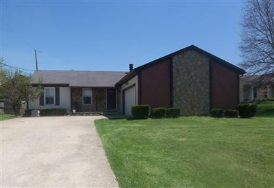 904 Trails End Dr, Monroe, OH 45050 photo 1