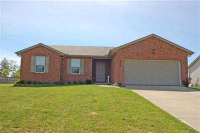 6050 Sean Cir, Blanchester, OH 45107 photo 1
