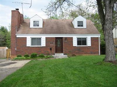 9116 Ranchill Dr, Cincinnati, OH 45231 photo 1