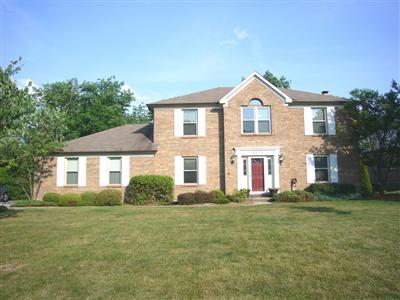 3870 Deerpath Ln, Cincinnati, OH 45248 photo 1