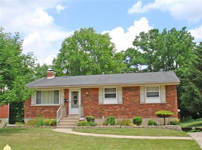 4402 Pinecroft Dr, Cincinnati, OH 45211 photo 1