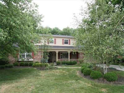 714 Woodfield Dr, Cincinnati, OH 45231 photo 1