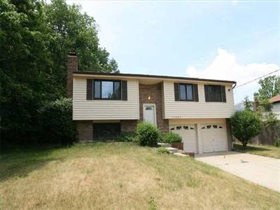 11983 Hazelhurst Ln, Cincinnati, OH 45240 photo 1