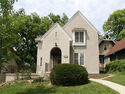 576 Wirham Pl, Cincinnati, OH 45220 photo 1