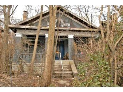 156 Woolper Ave, Cincinnati, OH 45220 photo 1
