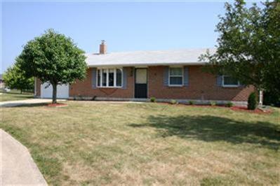 304 Woods Cir, Gratis, OH 45330 photo 1