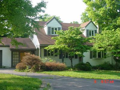 1935 Miles Rd, Cincinnati, OH 45231 photo 1