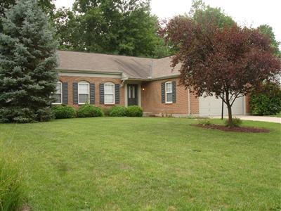 1015 Vixen Dr, Cincinnati, OH 45245 photo 1