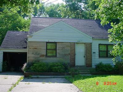 8808 Daly Rd, Cincinnati, OH 45231 photo 1