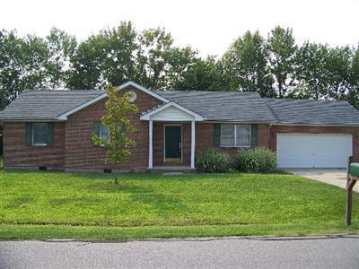 112 Heritage Blvd, Mount Orab, OH 45154 photo 1