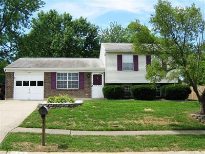 665 Chateau Dr, Cincinnati, OH 45244 photo 1