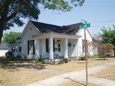 401 Main St, Blanchester, OH 45107 photo 1