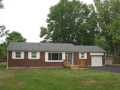 3859 Crescent Dr, Cincinnati, OH 45245 photo 1