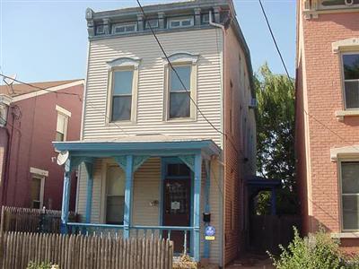 1232 Bates Ave, Cincinnati, OH 45225 photo 1
