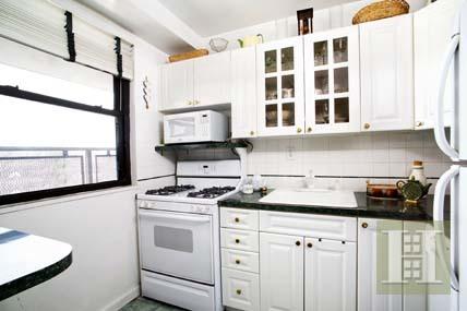 786 Danbury Rd, Forest Park, OH 45240 photo 4