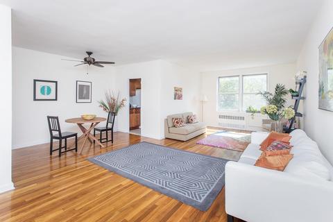 4263 Delryan Dr, Cincinnati, OH 45238 photo 4