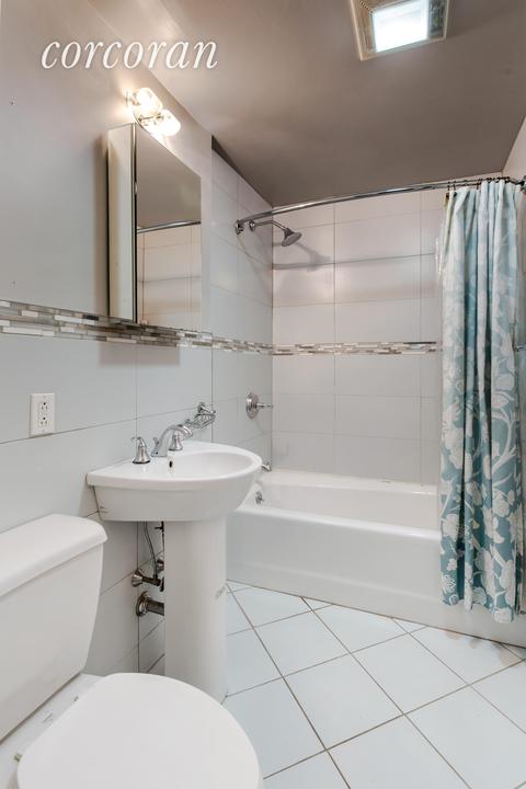 1325 Pendleton St, Cincinnati, OH 45202 photo 4