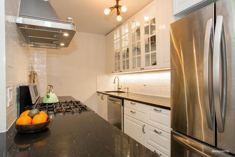 5877 Rhode Island Ave, Cincinnati, OH 45237 photo 1