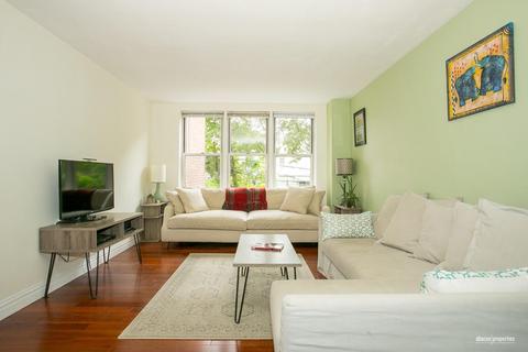 5877 Rhode Island Ave, Cincinnati, OH 45237 photo 7