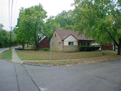 6331 Golfway Dr, Cincinnati, OH 45239 photo 1