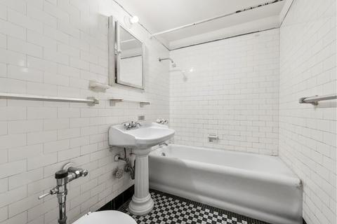 3022 Junietta Ave, Cincinnati, OH 45211 photo 7